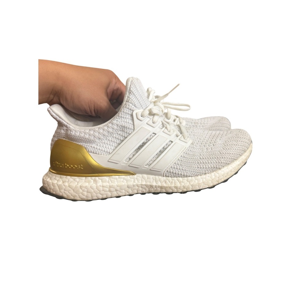 Adidas Ultraboost 4.0 DNA White Gold Metallic Running Shoes FZ4009 Womens‎ 9